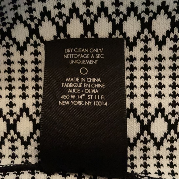 Alice + Olivia Knit Dress - Picture 6 of 6